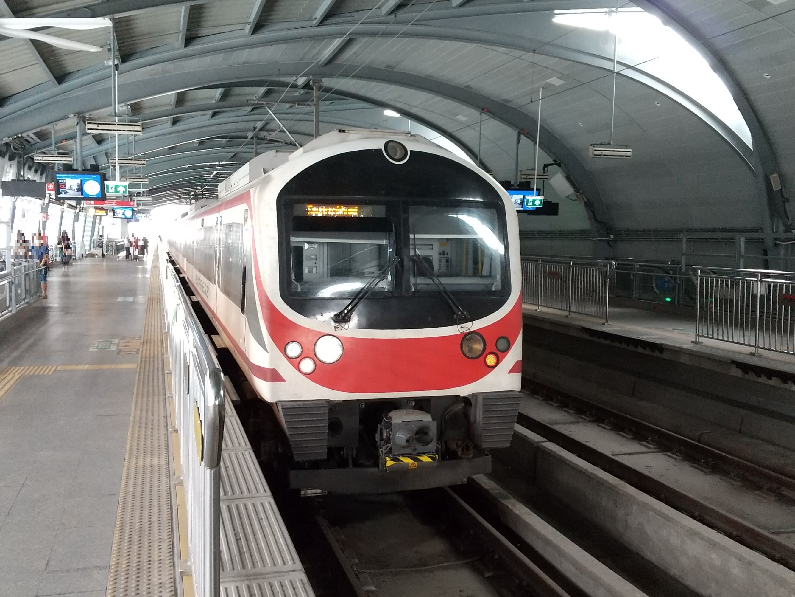 An Airport Rail Link train at Phaya Thai Station, the city end of the line from Suvarnabhumi