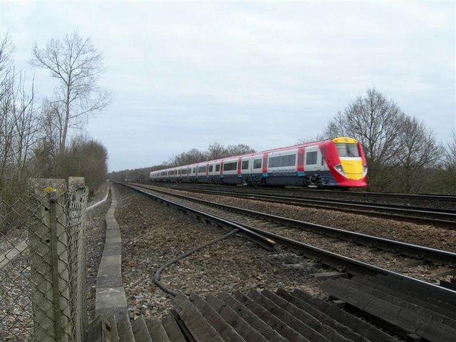 A Gatwick Express train on its way to Gatwick Airport